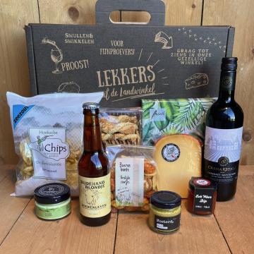 Proosten met pakket Han